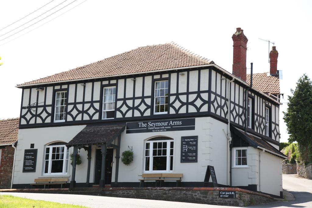 The Seymour Arms Hotel Blagdon ภายนอก รูปภาพ