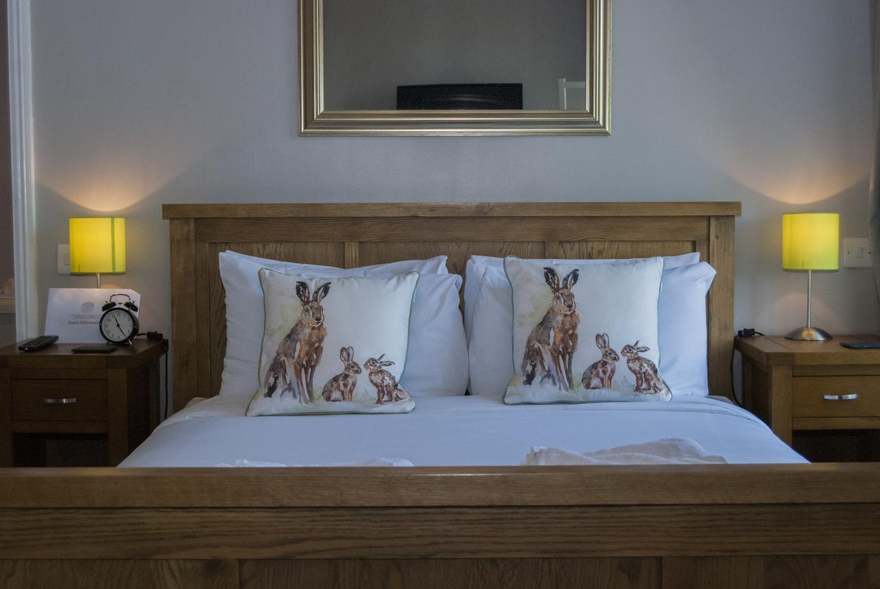 The Seymour Arms Hotel Blagdon ภายนอก รูปภาพ