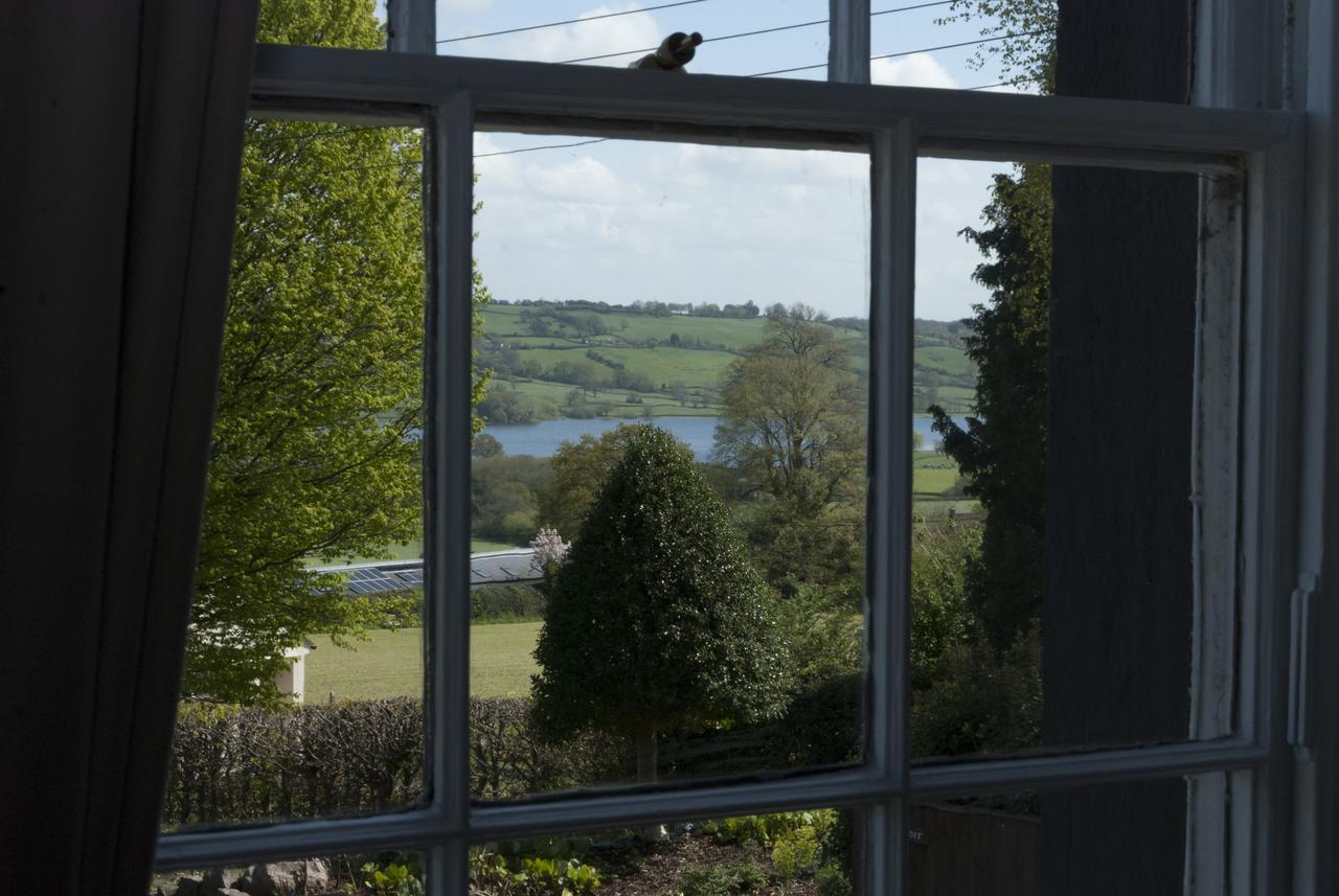 The Seymour Arms Hotel Blagdon ภายนอก รูปภาพ