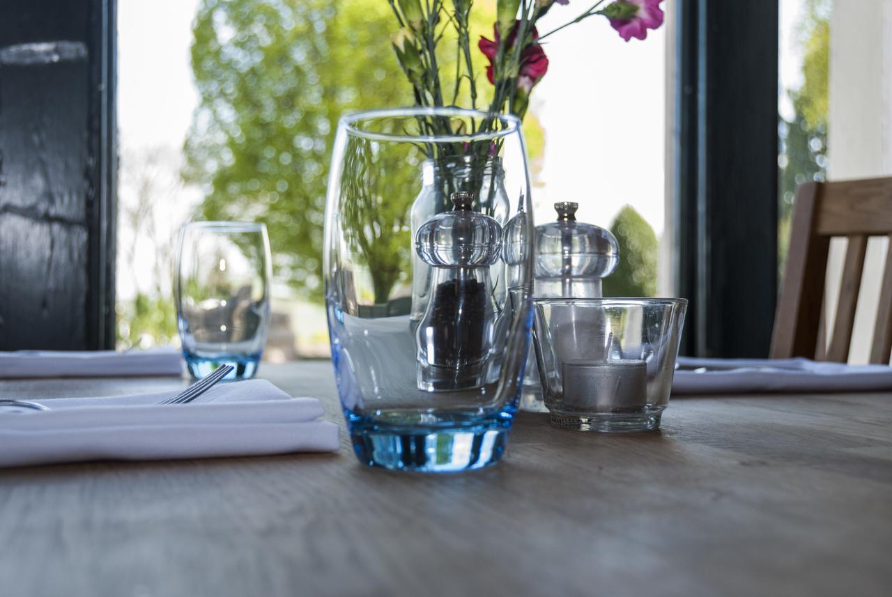 The Seymour Arms Hotel Blagdon ภายนอก รูปภาพ