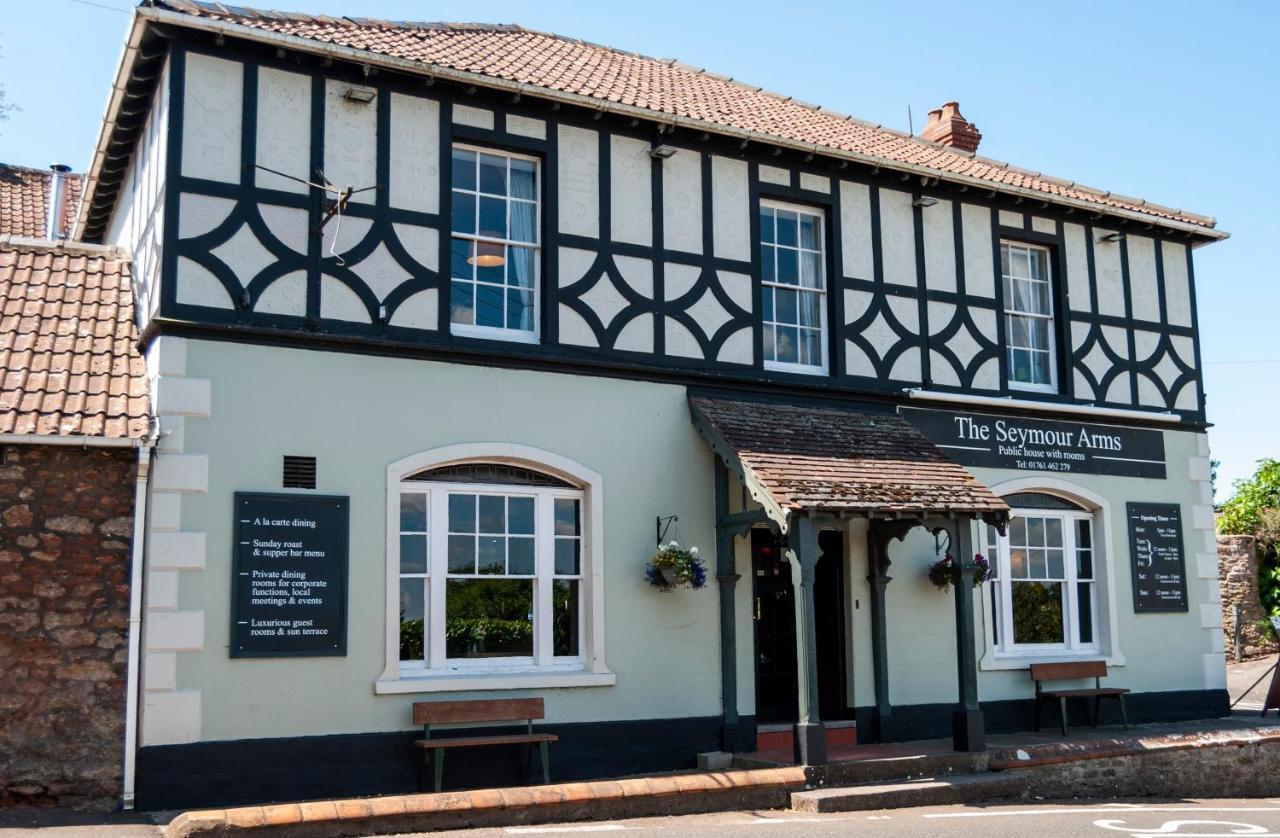 The Seymour Arms Hotel Blagdon ภายนอก รูปภาพ